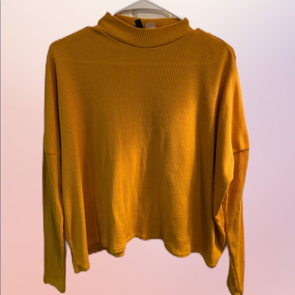Turtle neck oversized long sleeve